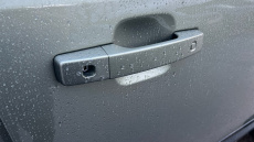 Land Rover Defender 3.0 D250 X-Dynamic HSE 110 5dr Auto Diesel Estate